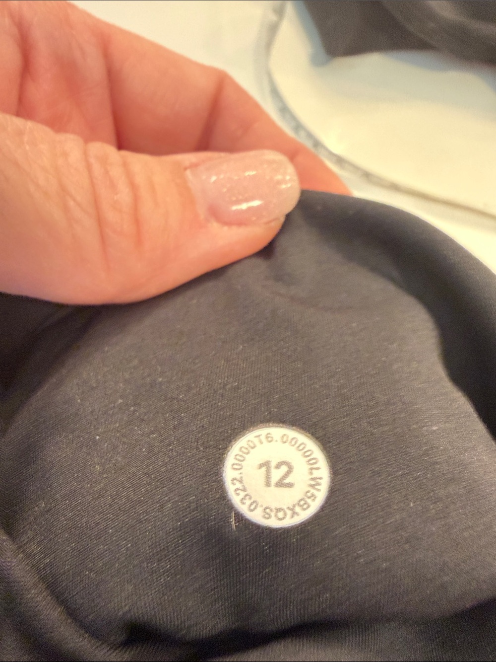 Lululemon Fast and Free 25” High-Rise Black Leggings with Side Pockets - Picture 4 of 4
